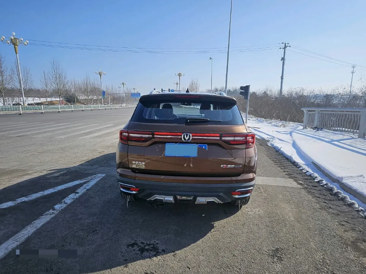 2019 ChangAn CS35 Plus 1.6L 128HP L4 6AT,autocango,china used car exporter,china ev exporter,chinese used car exporter,chinese used ev exporter