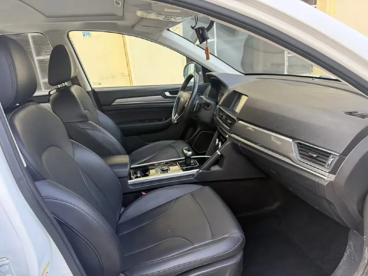 2018 Haval H6 1.5T 150HP L4 7DCT,autocango,china used car exporter,china ev exporter,chinese used car exporter,chinese used ev exporter