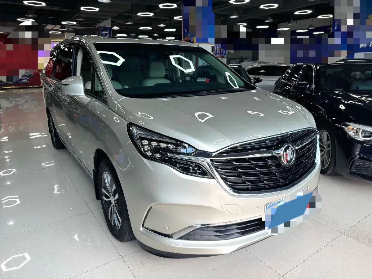 2022 Buick GL8 2.0T 237HP L4 9AT,autocango,china used car exporter,china ev exporter,chinese used car exporter,chinese used ev exporter