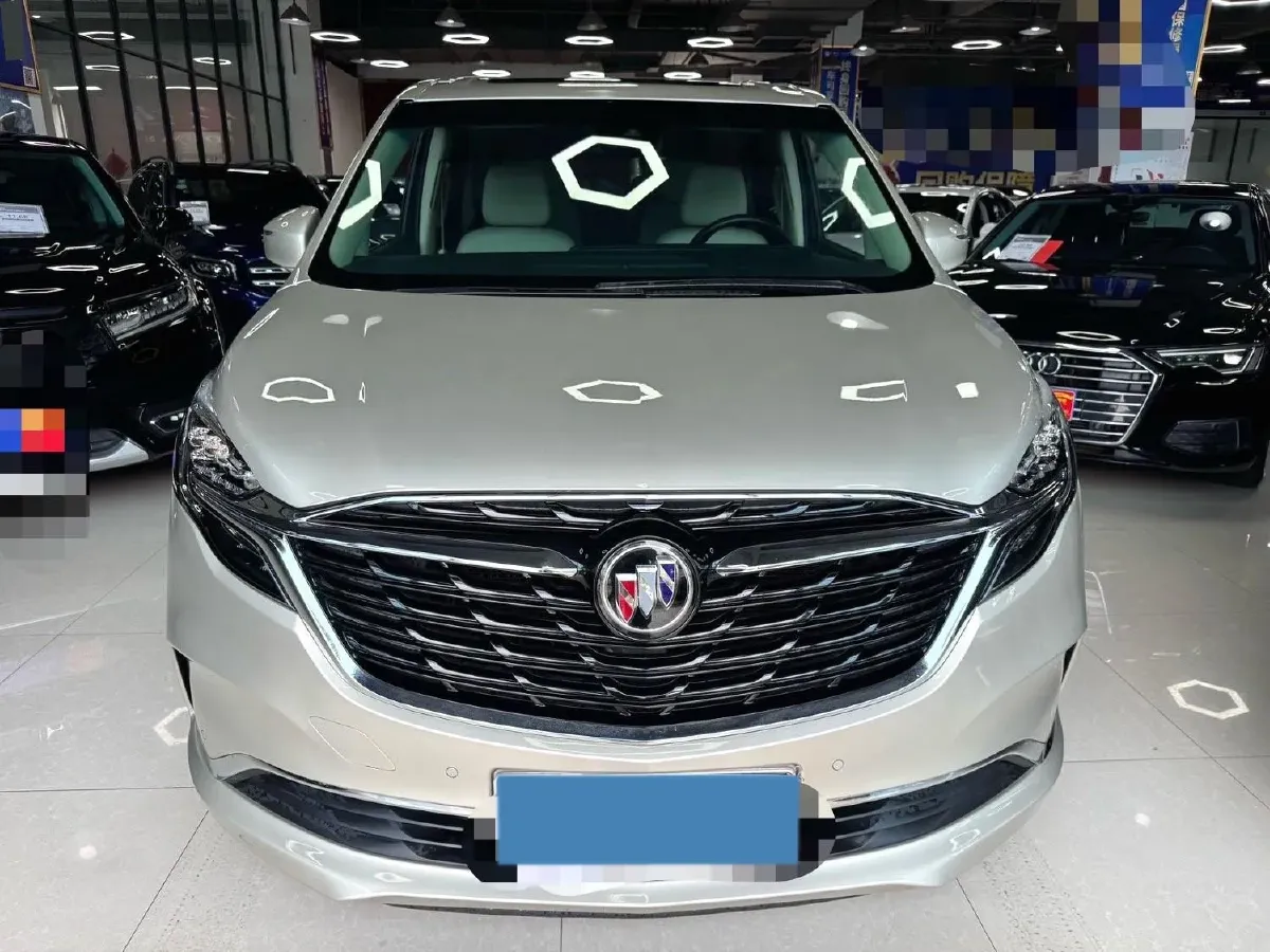 2022 Buick GL8 2.0T 237HP L4 9AT,autocango,china used car exporter,china ev exporter,chinese used car exporter,chinese used ev exporter