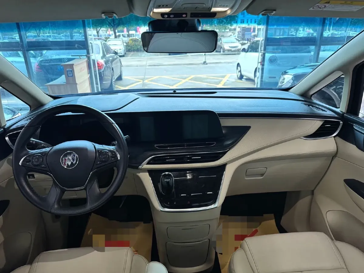 2022 Buick GL8 2.0T 237HP L4 9AT,autocango,china used car exporter,china ev exporter,chinese used car exporter,chinese used ev exporter