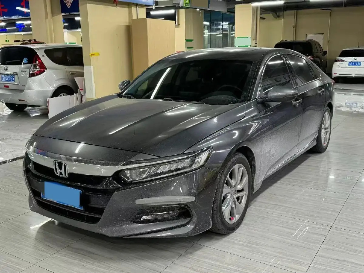 2018 Honda Accord 1.5T 194HP L4 CVT