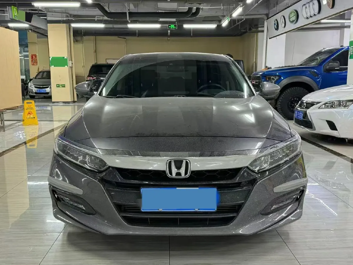 2018 Honda Accord 1.5T 194HP L4 CVT,autocango,china used car exporter,china ev exporter,chinese used car exporter,chinese used ev exporter