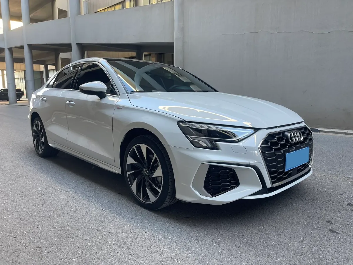 2022 Audi A3 1.4T 150HP L4 7DCT,autocango,china used car exporter,china ev exporter,chinese used car exporter,chinese used ev exporter