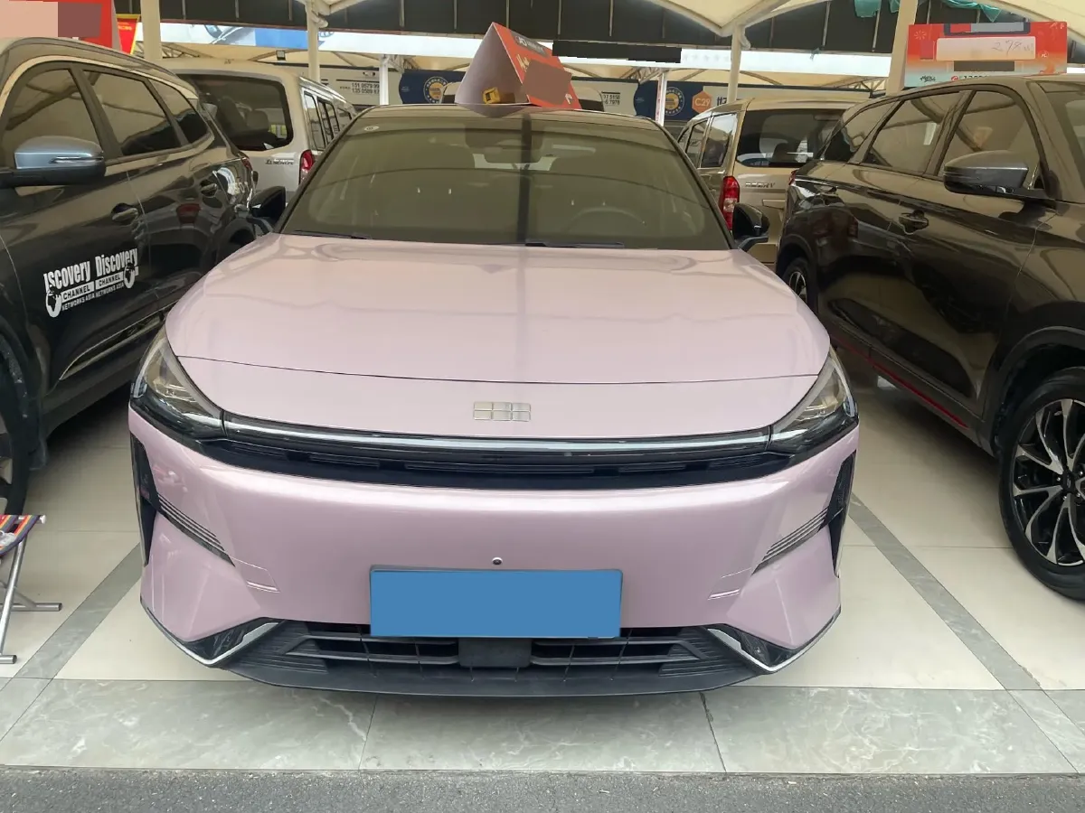 2024 Geely Galaxy L6 1.5T 163HP L4 3DHT PHEV,autocango,china used car exporter,china ev exporter,chinese used car exporter,chinese used ev exporter