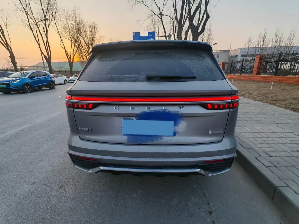 2021 Geely Monjaro 2.0T 218HP L4 7DCT,autocango,china used car exporter,china ev exporter,chinese used car exporter,chinese used ev exporter