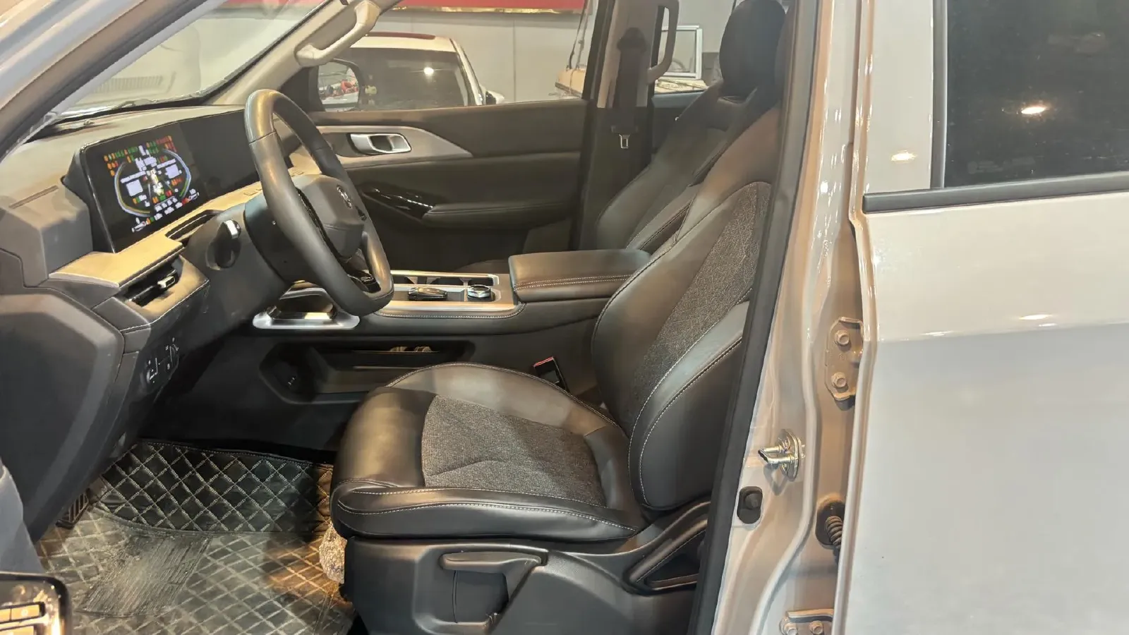 2024 ChangAn Kaicene RuiXing EM60 BEV 41.86KWH,autocango,china used car exporter,china ev exporter,chinese used car exporter,chinese used ev exporter