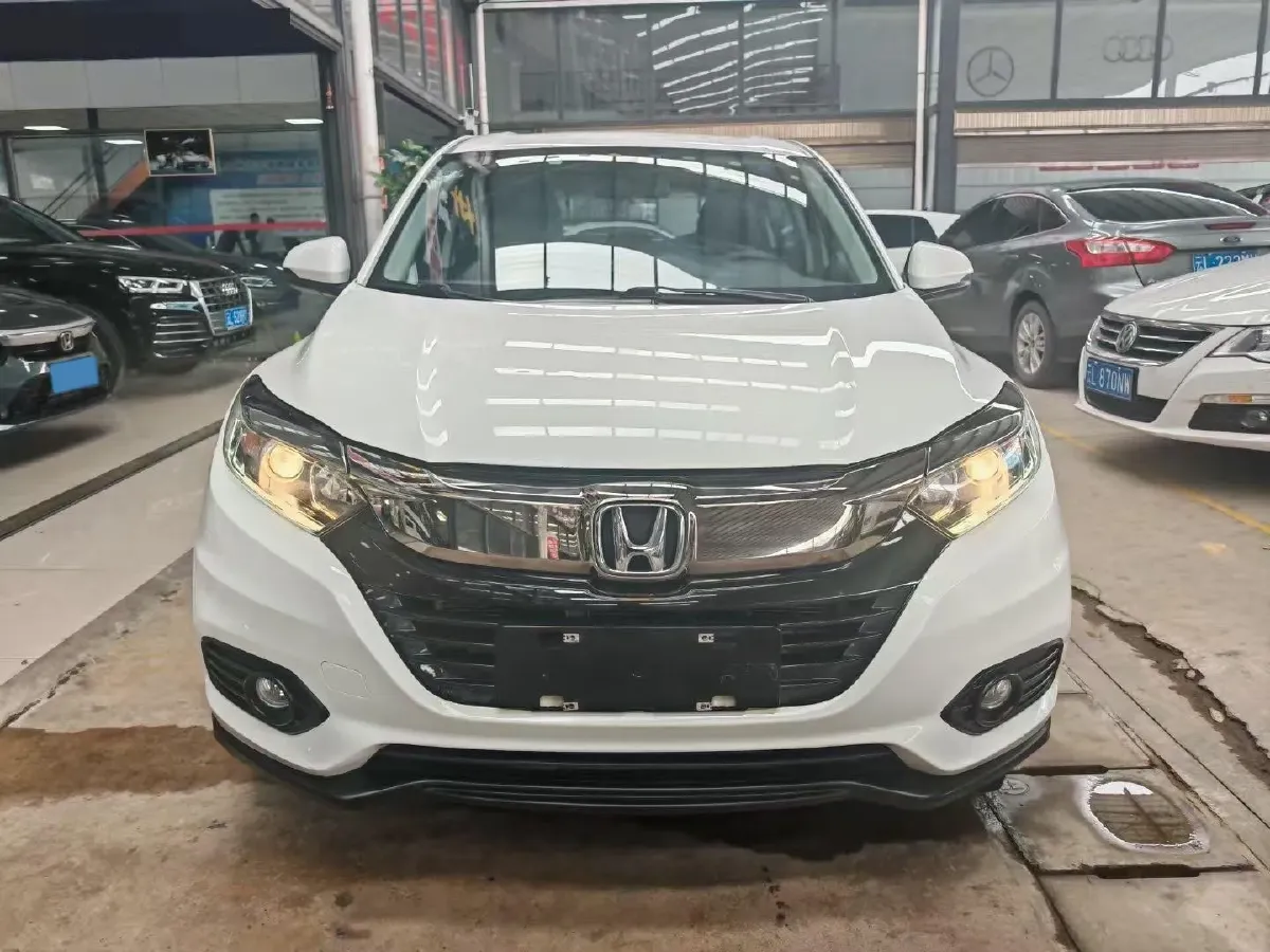 2020 Honda Vezel 1.5T 177HP L4 CVT,autocango,china used car exporter,china ev exporter,chinese used car exporter,chinese used ev exporter
