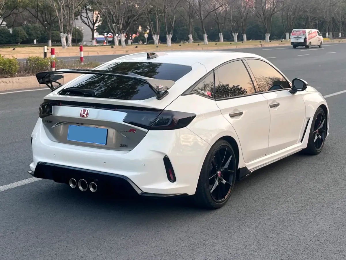 2023 Honda Civic 2.0T 300HP L4 6MT,autocango,china used car exporter,china ev exporter,chinese used car exporter,chinese used ev exporter