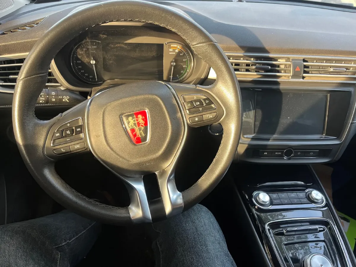 2018 Roewe Ei5 BEV 35KWH,autocango,china used car exporter,china ev exporter,chinese used car exporter,chinese used ev exporter