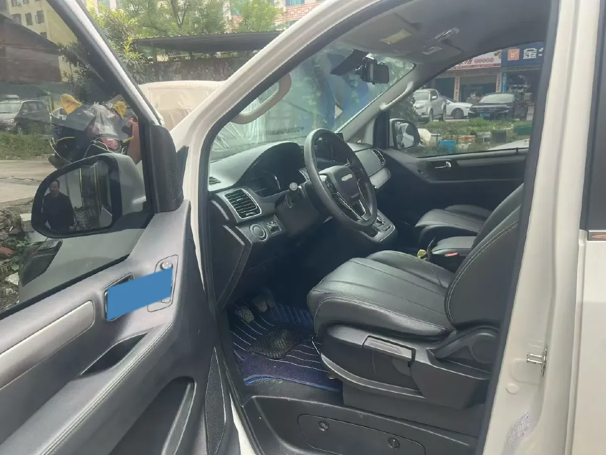 2023 MAXUS G20 2.0T 163HP L4 6MT,autocango,china used car exporter,china ev exporter,chinese used car exporter,chinese used ev exporter