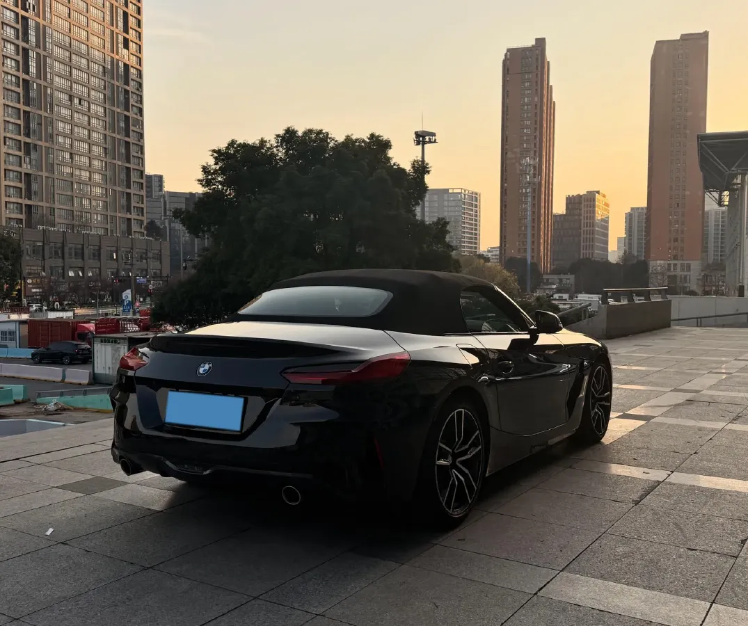 2019 BMW Z4 2.0T 197HP L4 8AT,autocango,china used car exporter,china ev exporter,chinese used car exporter,chinese used ev exporter