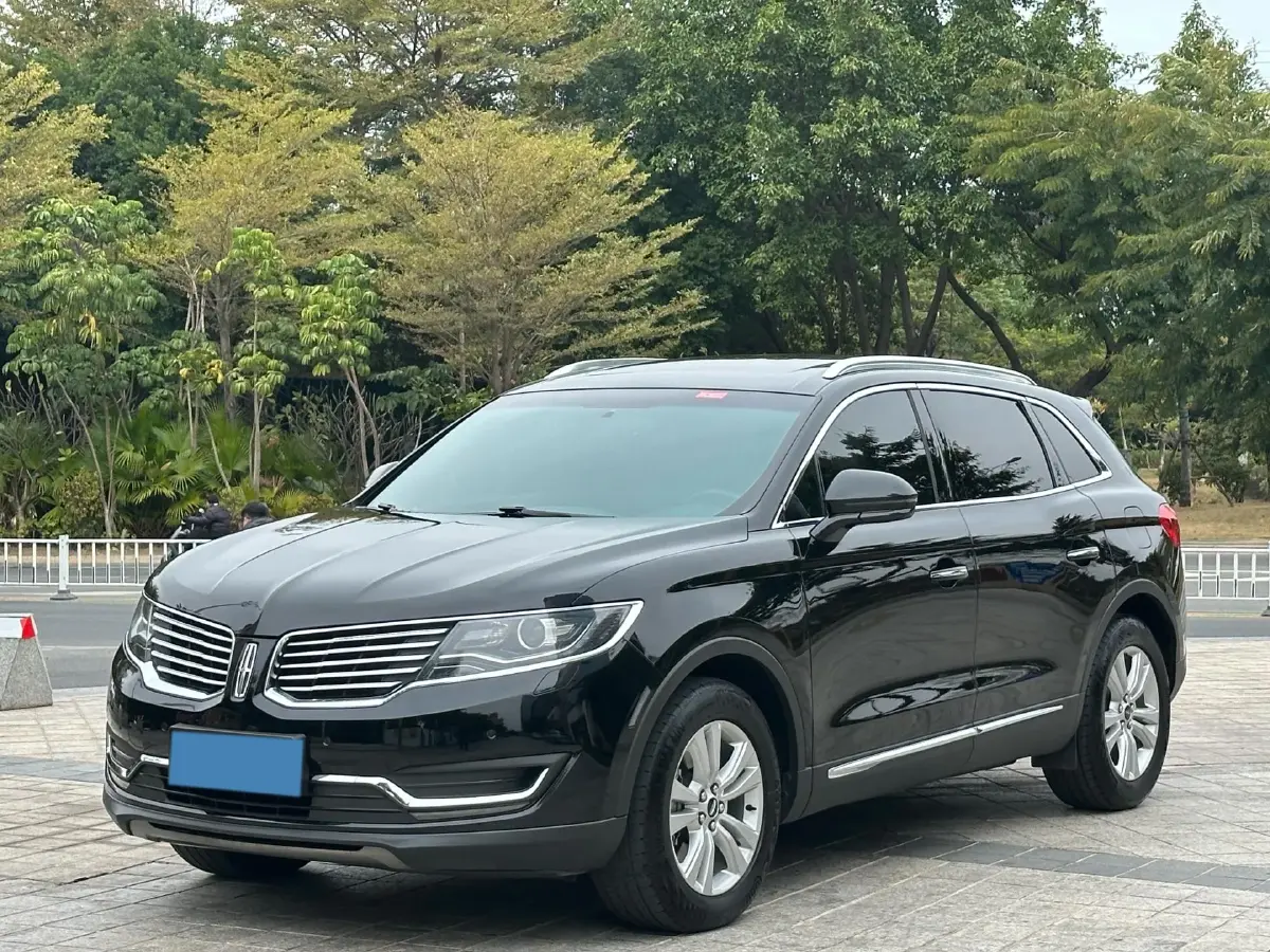 2018 Lincoln MKX 2.0T 253HP L4 6AT