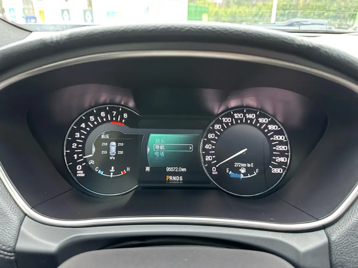 2018 Lincoln MKX 2.0T 253HP L4 6AT,autocango,china used car exporter,china ev exporter,chinese used car exporter,chinese used ev exporter