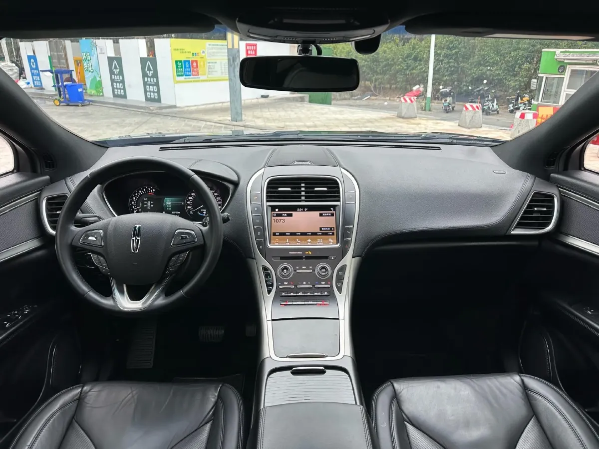 2018 Lincoln MKX 2.0T 253HP L4 6AT,autocango,china used car exporter,china ev exporter,chinese used car exporter,chinese used ev exporter