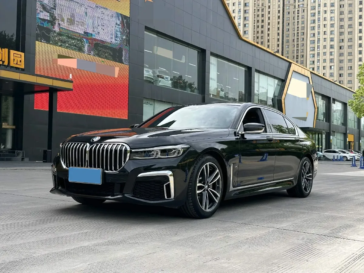 2021 BMW 7 Series 2.0T 265HP L4 8AT,autocango,china used car exporter,china ev exporter,chinese used car exporter,chinese used ev exporter