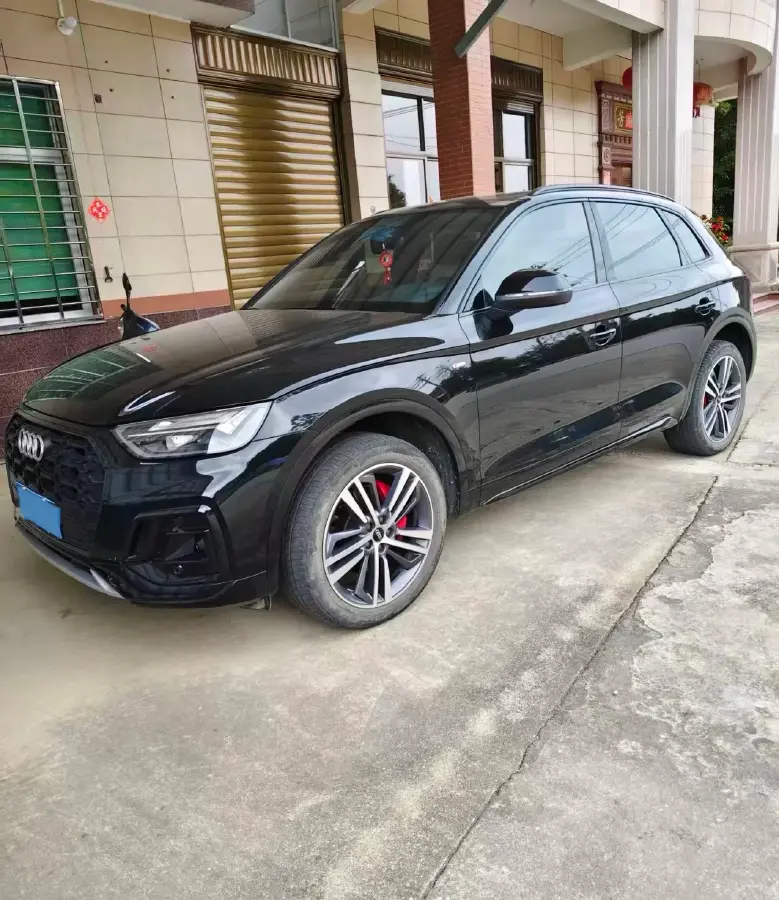 2024 Audi Q5L 2.0T 245HP L4 7DCT