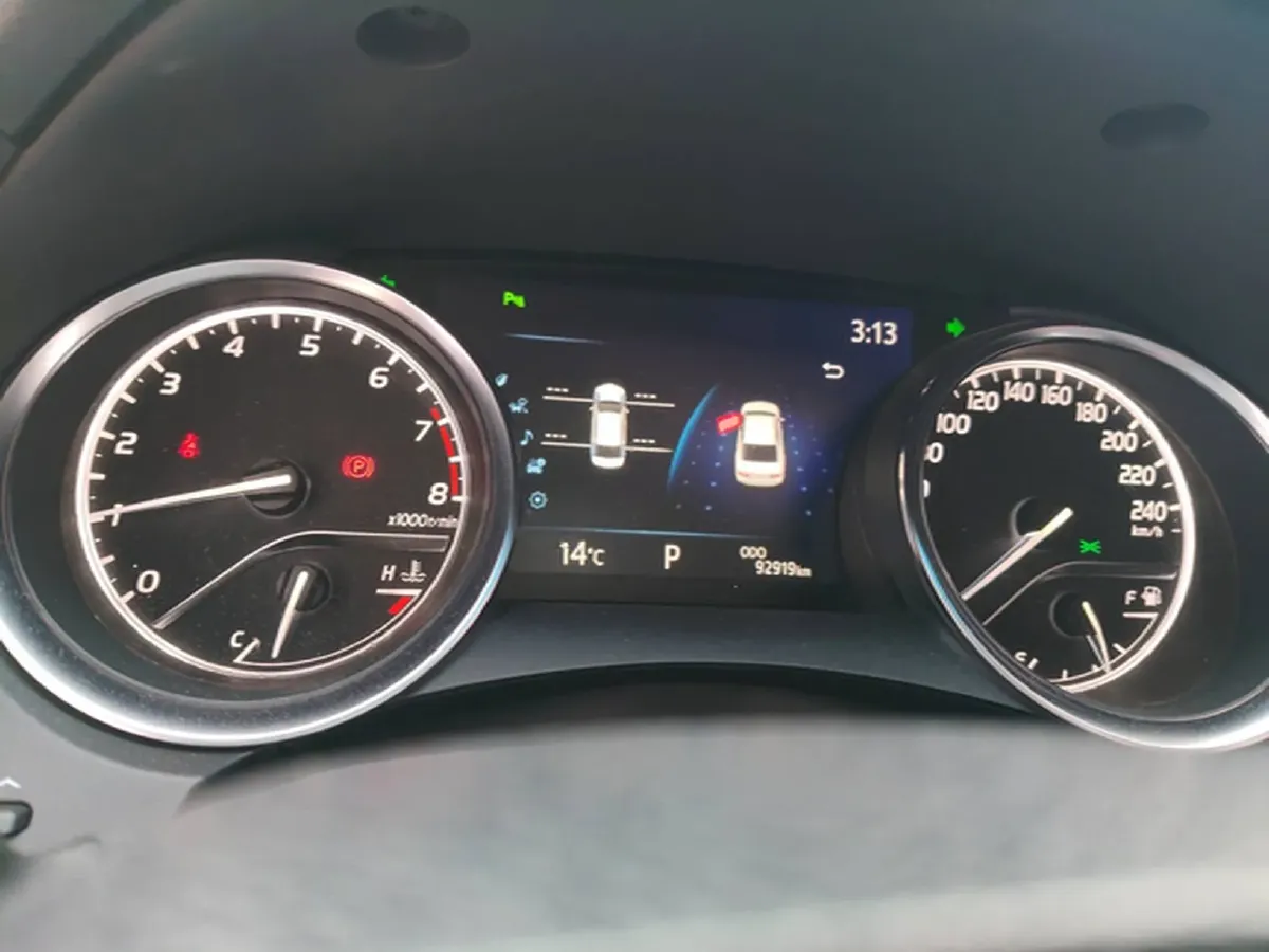 2019 Toyota Camry 2.5L 209HP L4 8AT,autocango,china used car exporter,china ev exporter,chinese used car exporter,chinese used ev exporter