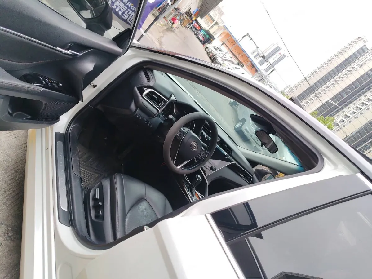 2019 Toyota Camry 2.5L 209HP L4 8AT,autocango,china used car exporter,china ev exporter,chinese used car exporter,chinese used ev exporter