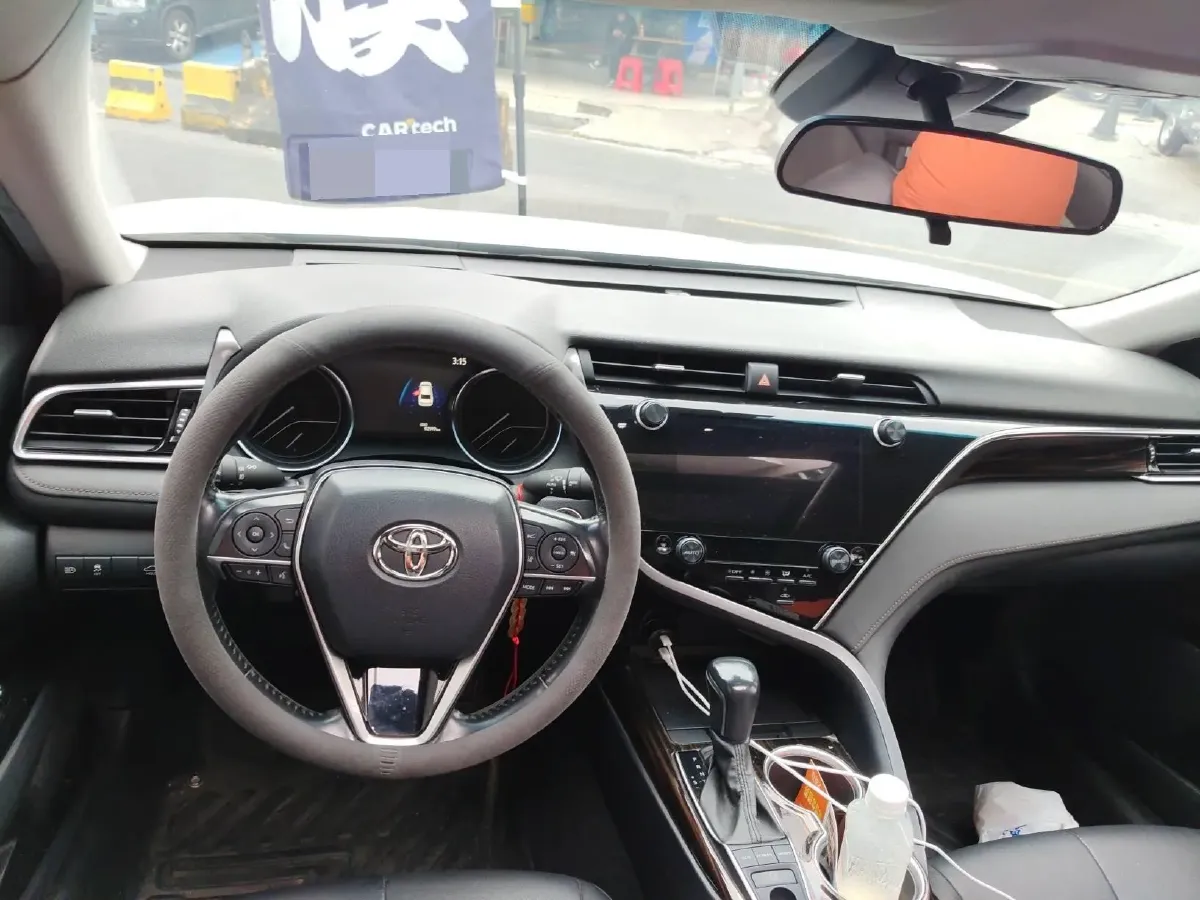 2019 Toyota Camry 2.5L 209HP L4 8AT,autocango,china used car exporter,china ev exporter,chinese used car exporter,chinese used ev exporter