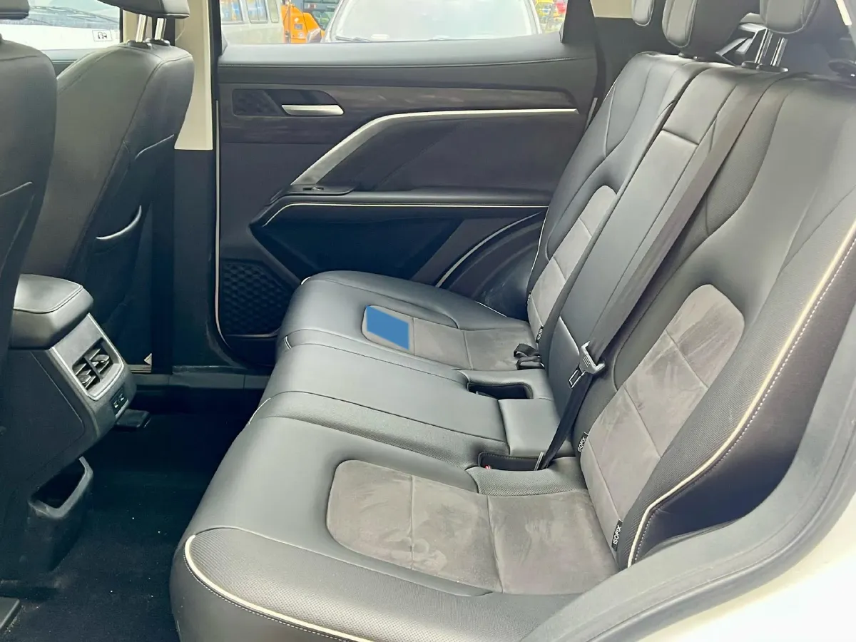 2020 Haval H6 1.5T 169HP L4 7DCT,autocango,china used car exporter,china ev exporter,chinese used car exporter,chinese used ev exporter