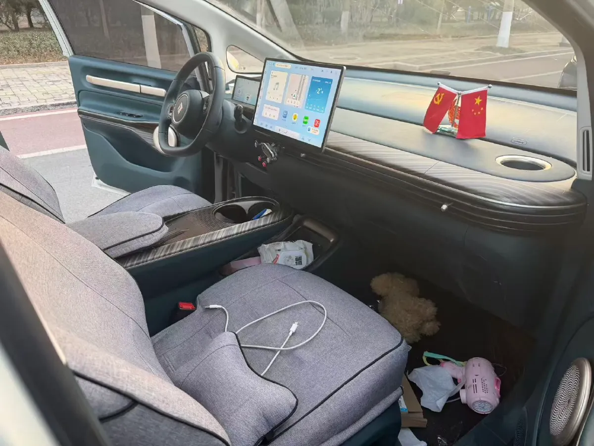 2023 BaoJun Cloud BEV 50.6KWH,autocango,china used car exporter,china ev exporter,chinese used car exporter,chinese used ev exporter