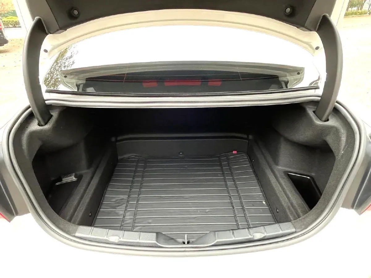 2023 BMW 1 Series 2.0T 178HP L4 7DCT,autocango,china used car exporter,china ev exporter,chinese used car exporter,chinese used ev exporter