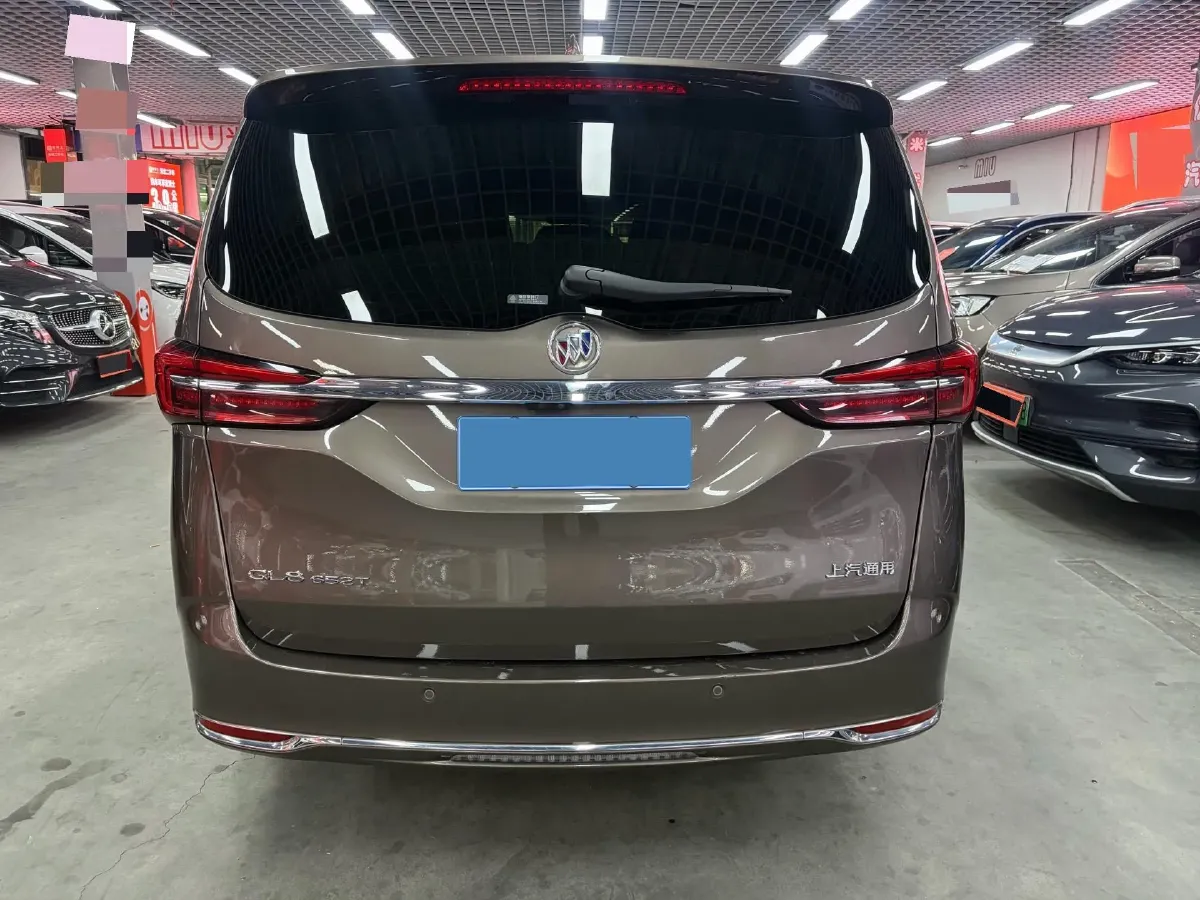 2022 Buick GL8 2.0T 237HP L4 9AT,autocango,china used car exporter,china ev exporter,chinese used car exporter,chinese used ev exporter