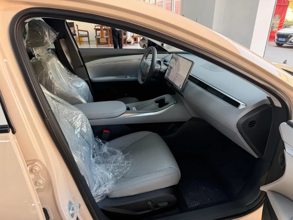 2025 Xpeng MONA M03 BEV,autocango,china used car exporter,china ev exporter,chinese used car exporter,chinese used ev exporter