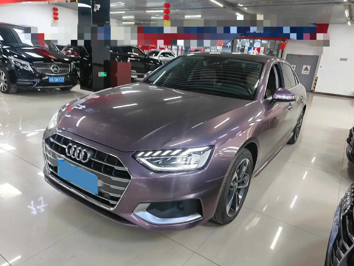 2022 Audi A4L 2.0T 190HP L4 7DCT