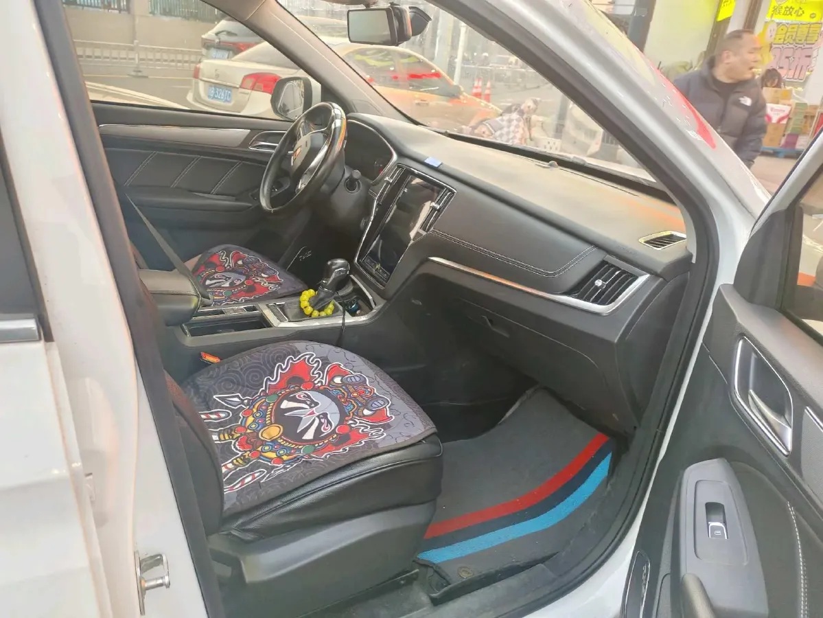 2020 Roewe i6 1.5T 169HP L4 7DCT,autocango,china used car exporter,china ev exporter,chinese used car exporter,chinese used ev exporter