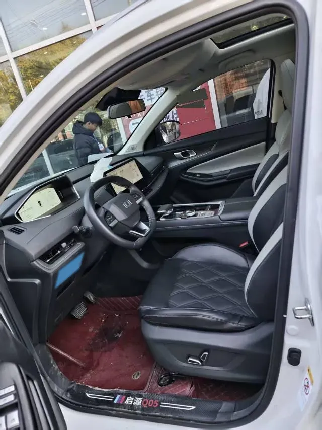 2024 ChangAn QiYuan Q05 1.5L 110HP L4 E-CVT PHEV 18.4KWH,autocango,china used car exporter,china ev exporter,chinese used car exporter,chinese used ev exporter