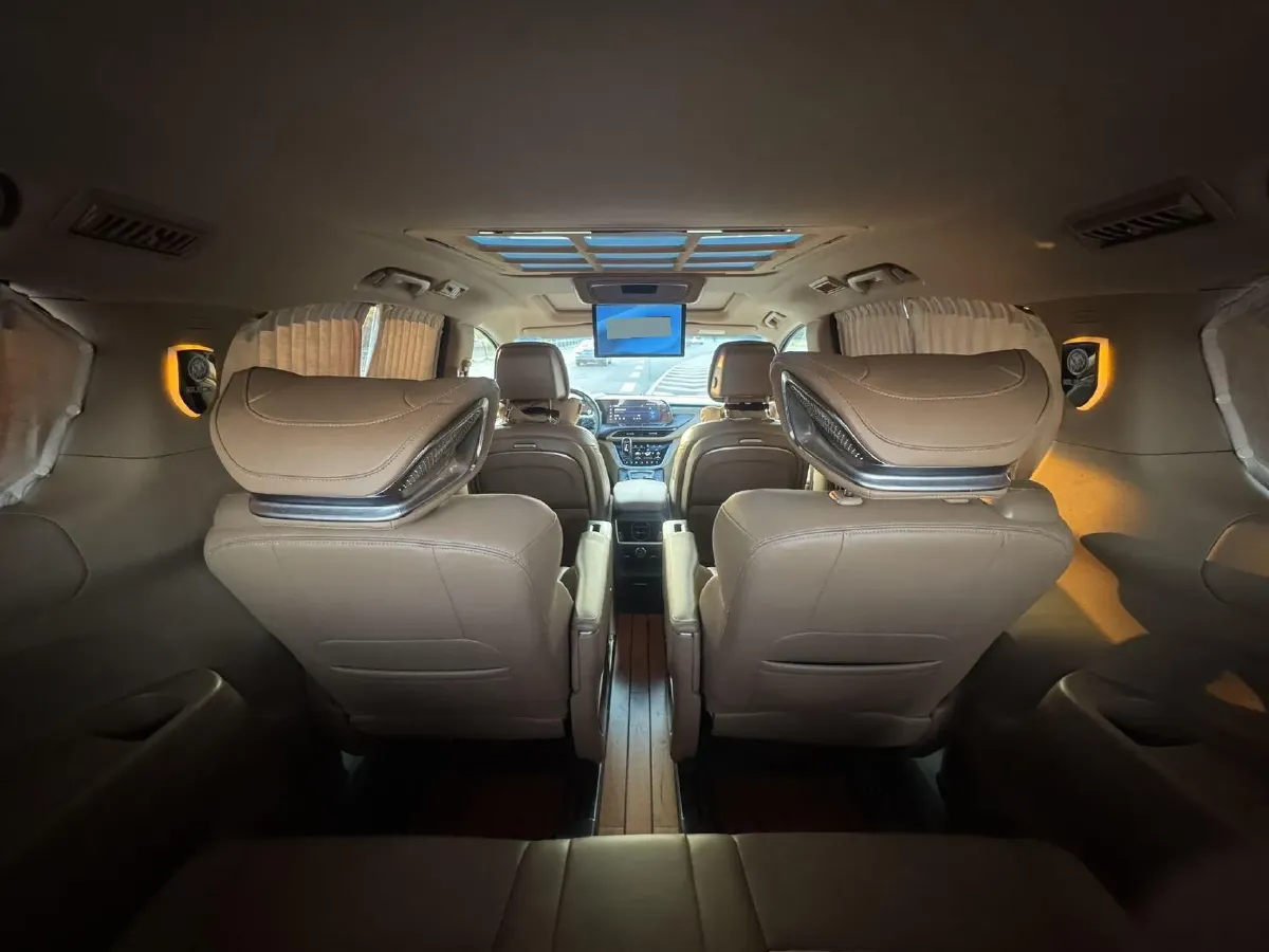 2020 Buick GL8 2.0T 237HP L4 9AT,autocango,china used car exporter,china ev exporter,chinese used car exporter,chinese used ev exporter