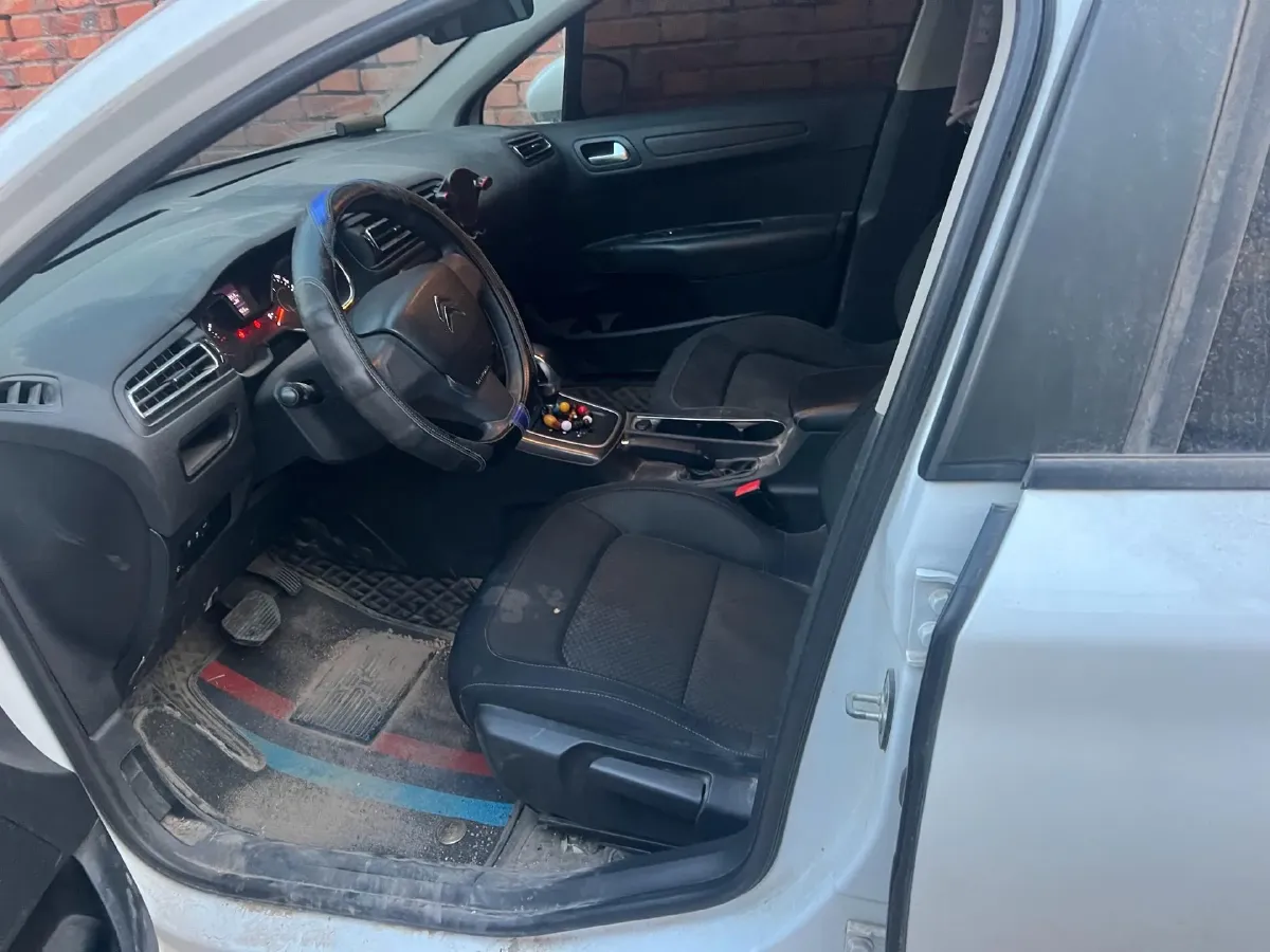 2018 Citroen C4 C-Quatre 1.6L 117HP L4 6AT,autocango,china used car exporter,china ev exporter,chinese used car exporter,chinese used ev exporter