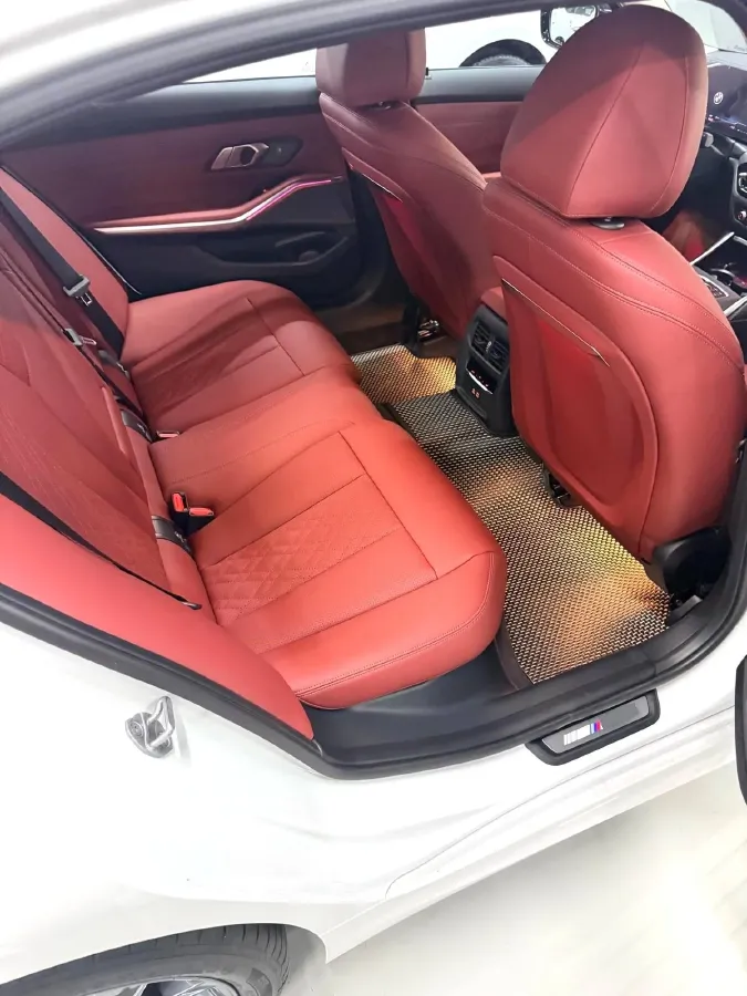 2025 BMW 3 Series 2.0T 245HP L4 8AT,autocango,china used car exporter,china ev exporter,chinese used car exporter,chinese used ev exporter