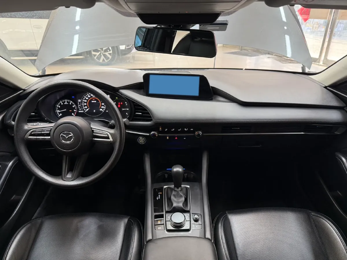 2021 Mazda 3 Axela 1.5L 117HP L4 6AT,autocango,china used car exporter,china ev exporter,chinese used car exporter,chinese used ev exporter