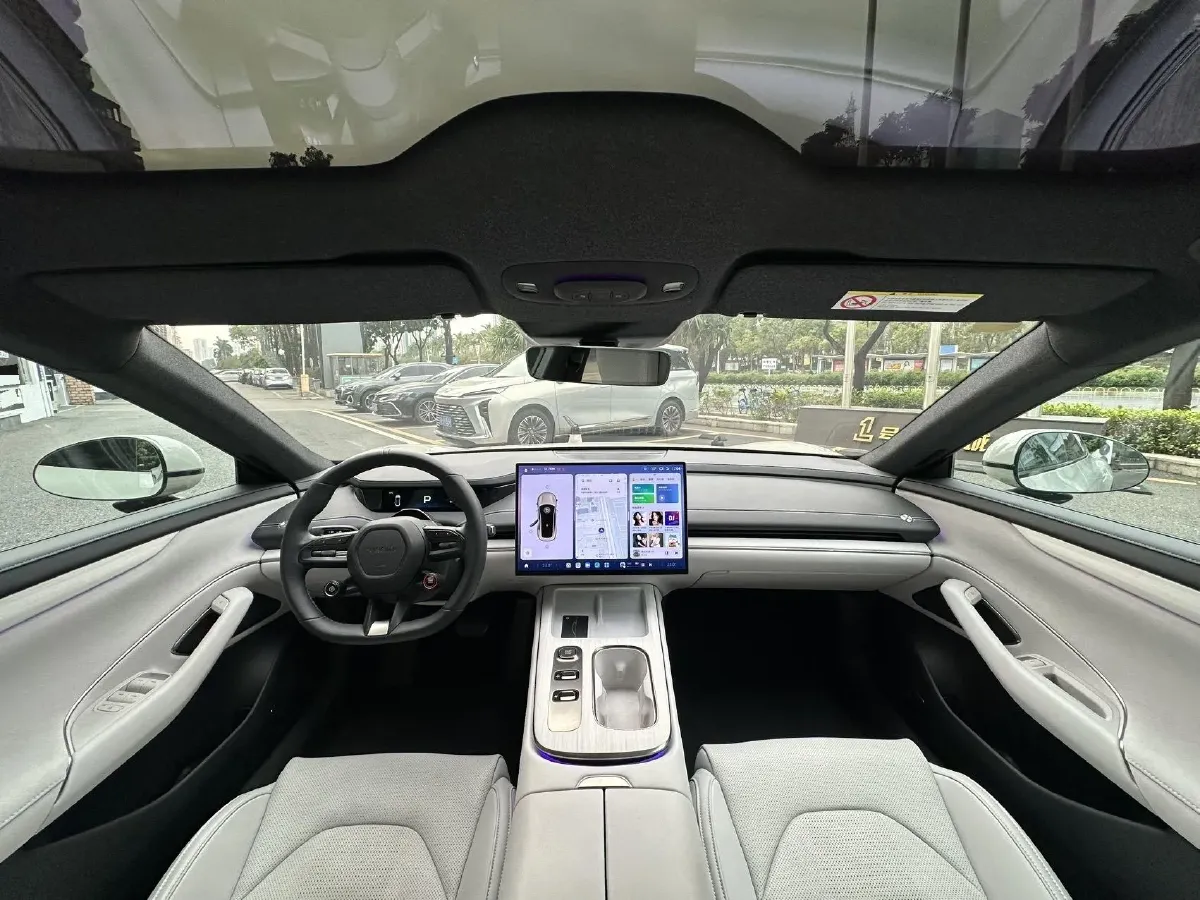 2024 MI SU7 BEV 73.6KWH,autocango,china used car exporter,china ev exporter,chinese used car exporter,chinese used ev exporter