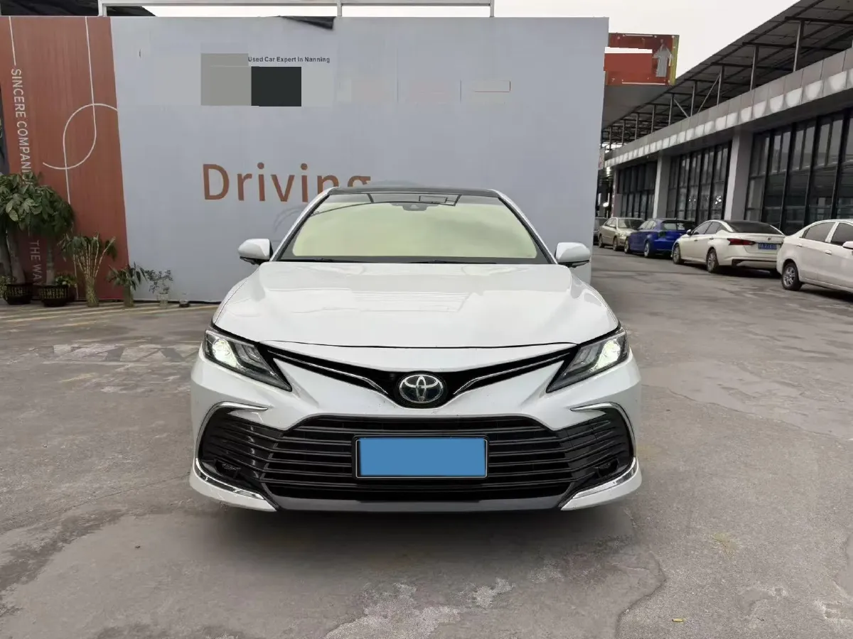 2021 Toyota Camry 2.5L 178HP L4 E-CVT Hybrid,autocango,china used car exporter,china ev exporter,chinese used car exporter,chinese used ev exporter