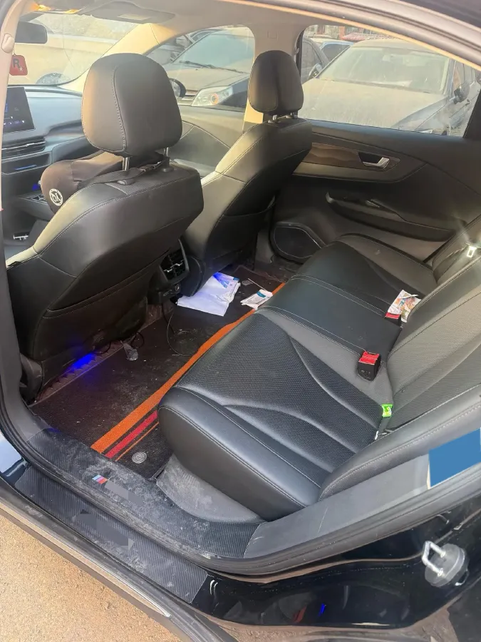 2023 HongQi E-QM5 BEV 54KWH,autocango,china used car exporter,china ev exporter,chinese used car exporter,chinese used ev exporter