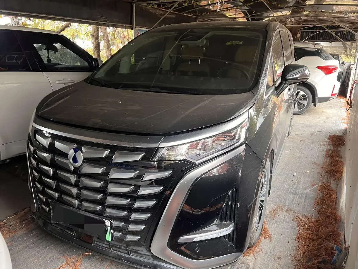 2022 HongQi HS7 3.0T 337HP V6 8AT