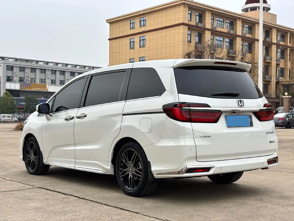 2024 Honda Odyssey 2.0L 146HP L4 E-CVT Hybrid,autocango,china used car exporter,china ev exporter,chinese used car exporter,chinese used ev exporter