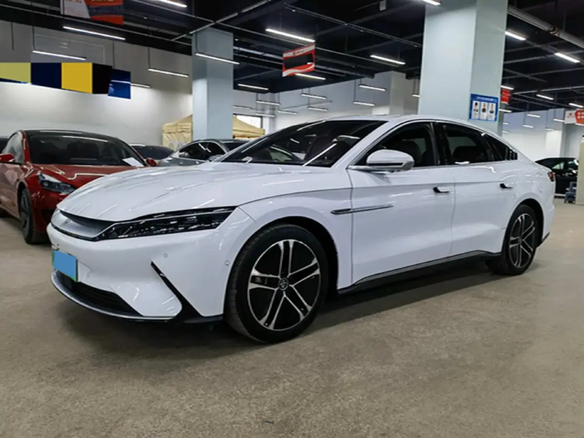 2020 Lincoln MKZ 2.0T 196HP L4 6AT