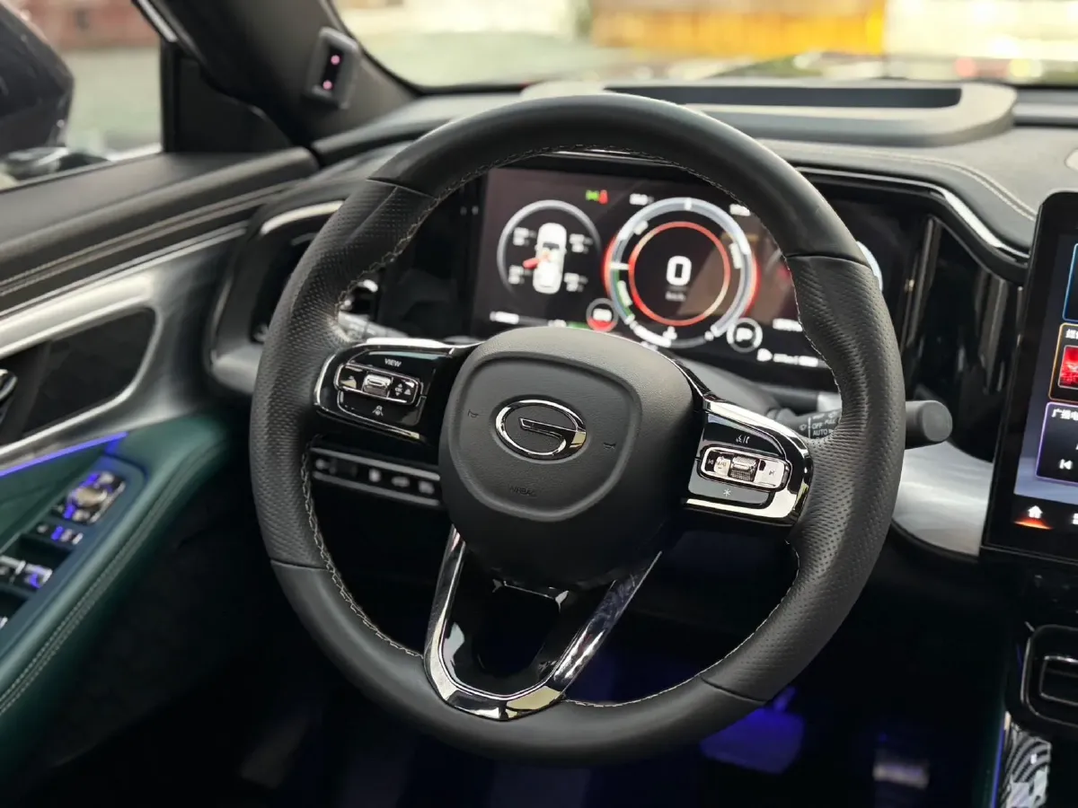 2022 GAC Trumpchi GS8 2.0T 190HP L4 E-CVT Hybrid,autocango,china used car exporter,china ev exporter,chinese used car exporter,chinese used ev exporter