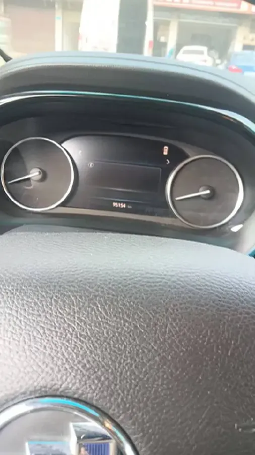 2022 Buick GL8 2.0T 237HP L4 9AT,autocango,china used car exporter,china ev exporter,chinese used car exporter,chinese used ev exporter