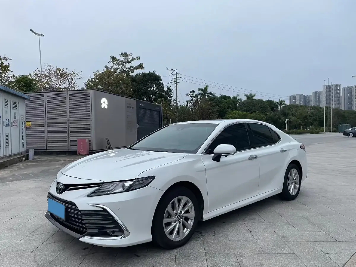 2021 Toyota Camry 2.0L 178HP L4 CVT