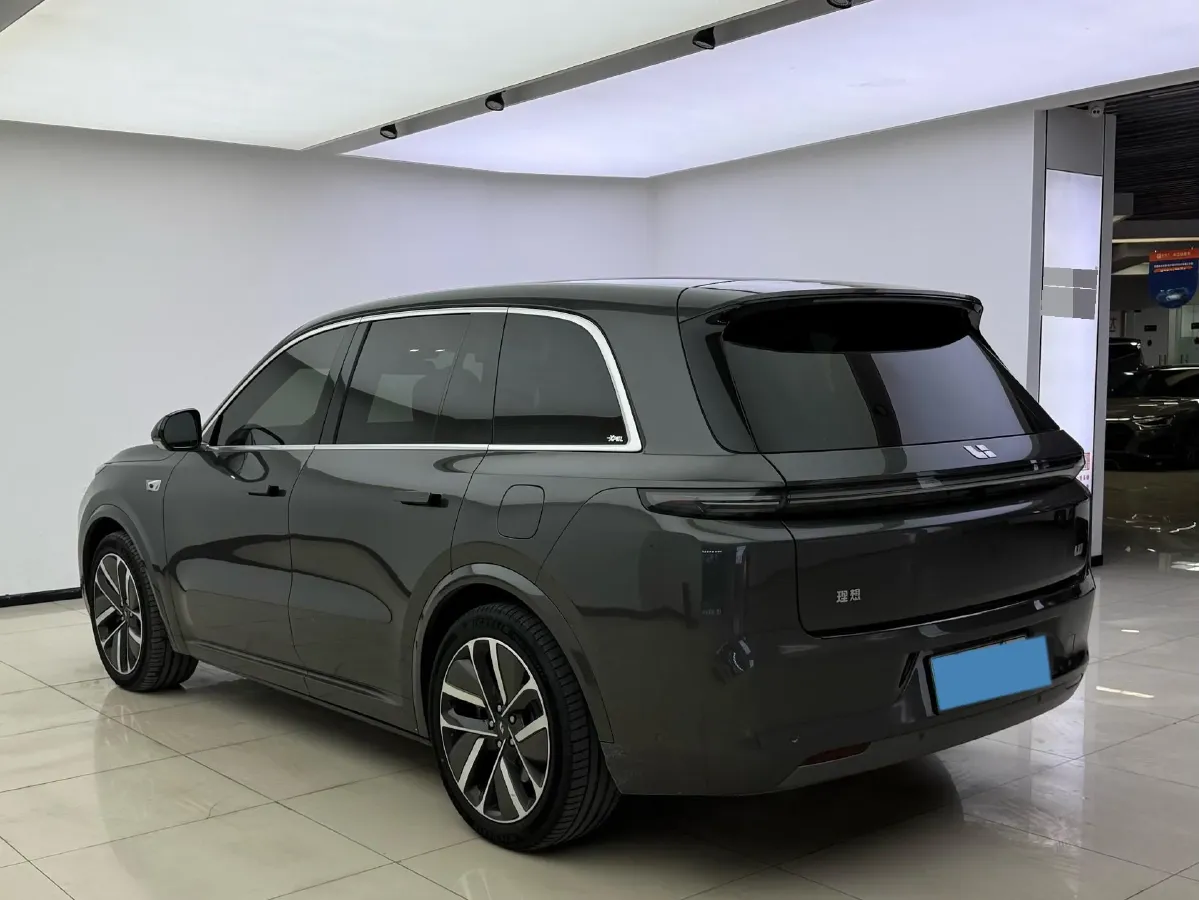 2024 Ford Bronco 2.3T 275HP L4 10AT,autocango,china used car exporter,china ev exporter,chinese used car exporter,chinese used ev exporter