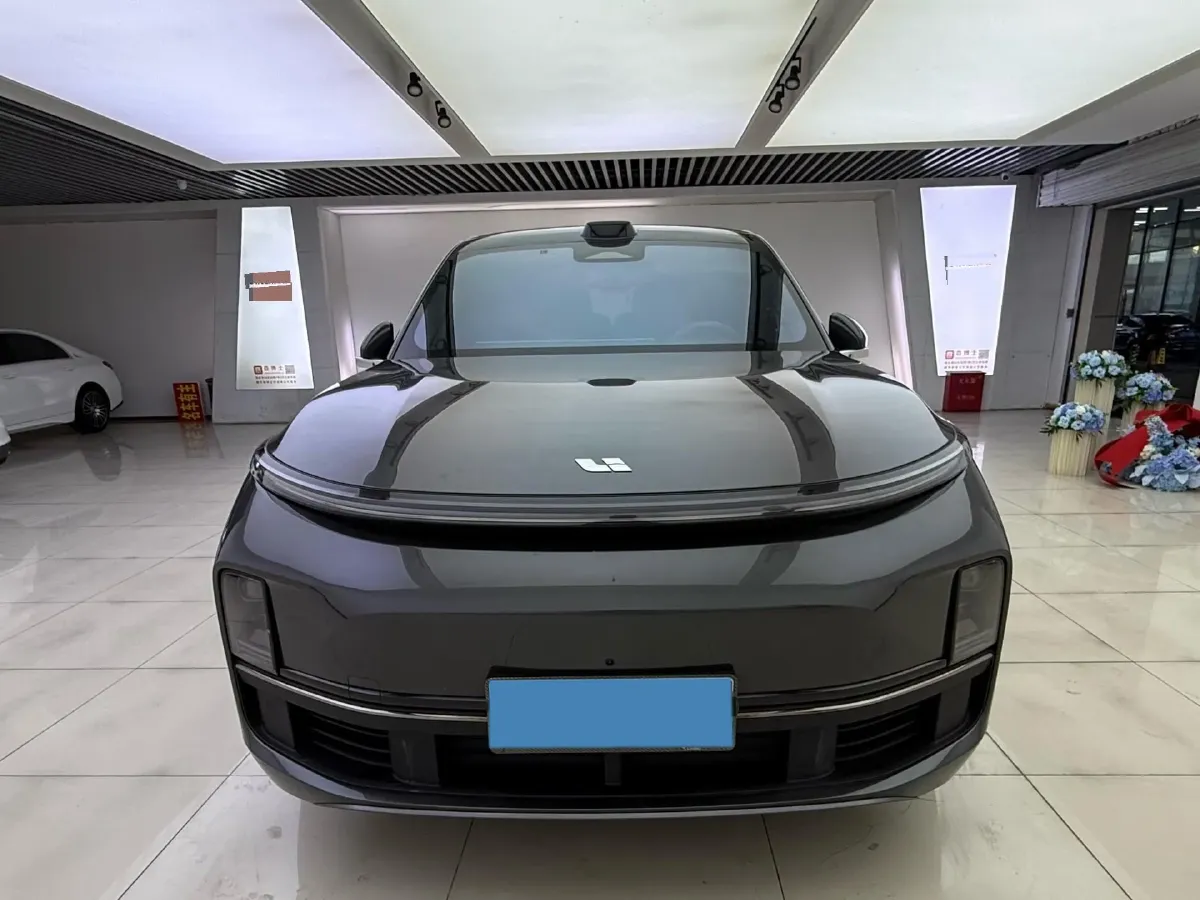 2024 Ford Bronco 2.3T 275HP L4 10AT,autocango,china used car exporter,china ev exporter,chinese used car exporter,chinese used ev exporter