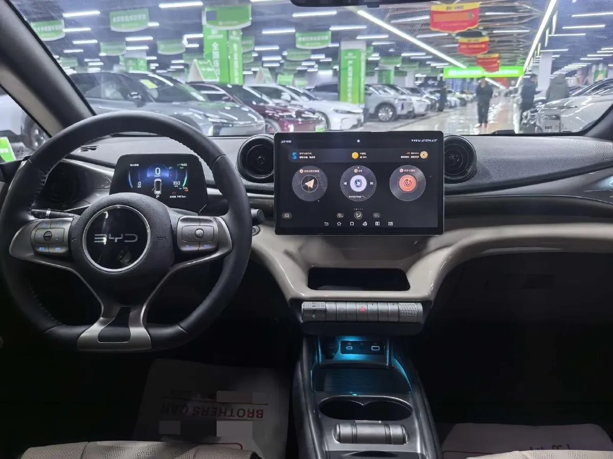 2025 BYD Dolphin BEV 44.928KWH,autocango,china used car exporter,china ev exporter,chinese used car exporter,chinese used ev exporter