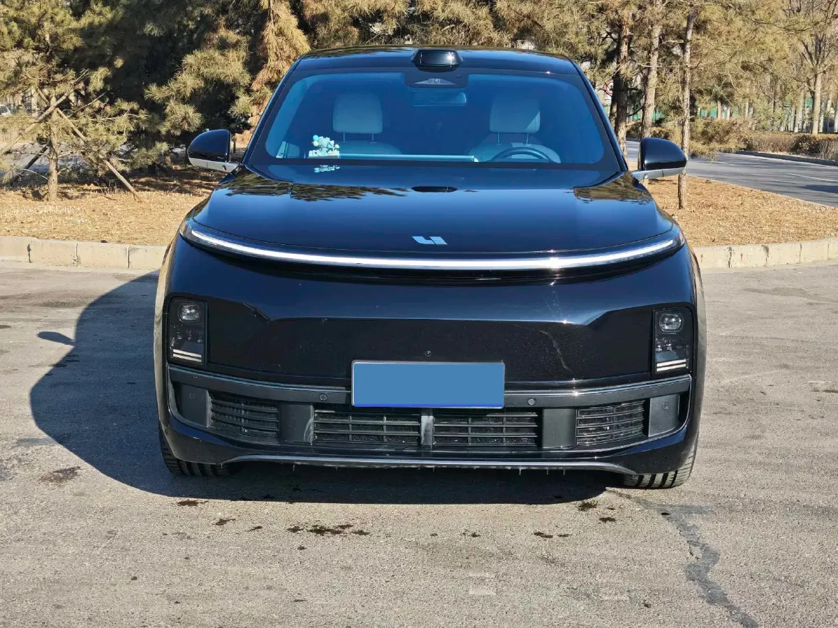 2024 Li L9 Range Extended 154HP REEV 52.3KWH,autocango,china used car exporter,china ev exporter,chinese used car exporter,chinese used ev exporter