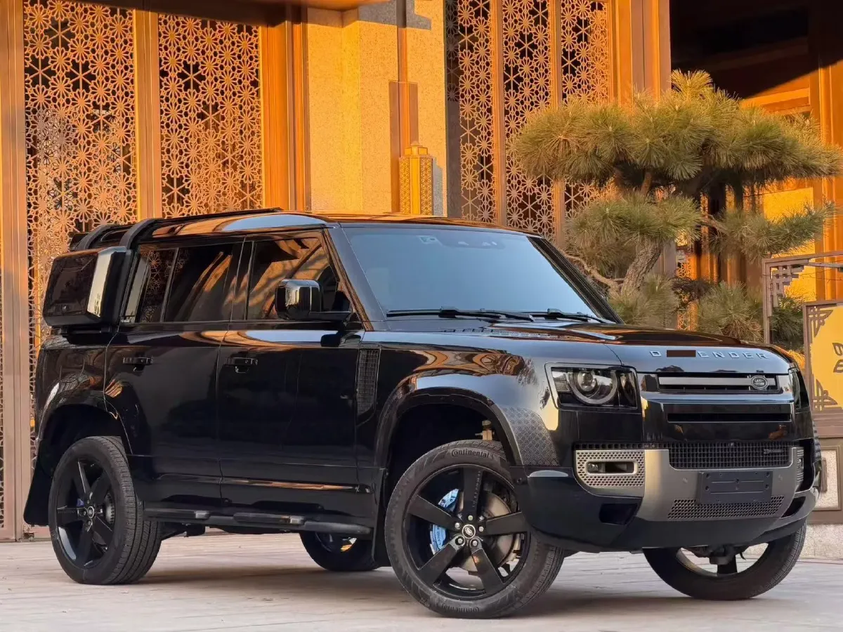 2023 Land Rover Defender 3.0T 400HP L6 8AT,autocango,china used car exporter,china ev exporter,chinese used car exporter,chinese used ev exporter